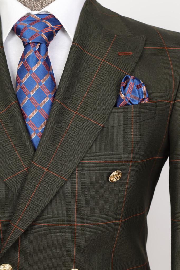 Classic Double Breasted Suit - Image 2