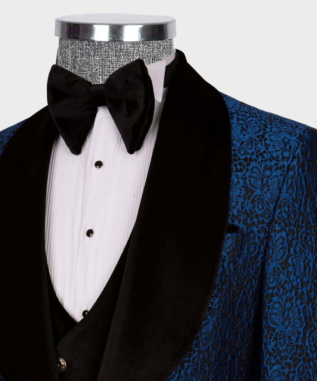 Classic Groom Tuxedo - Image 5