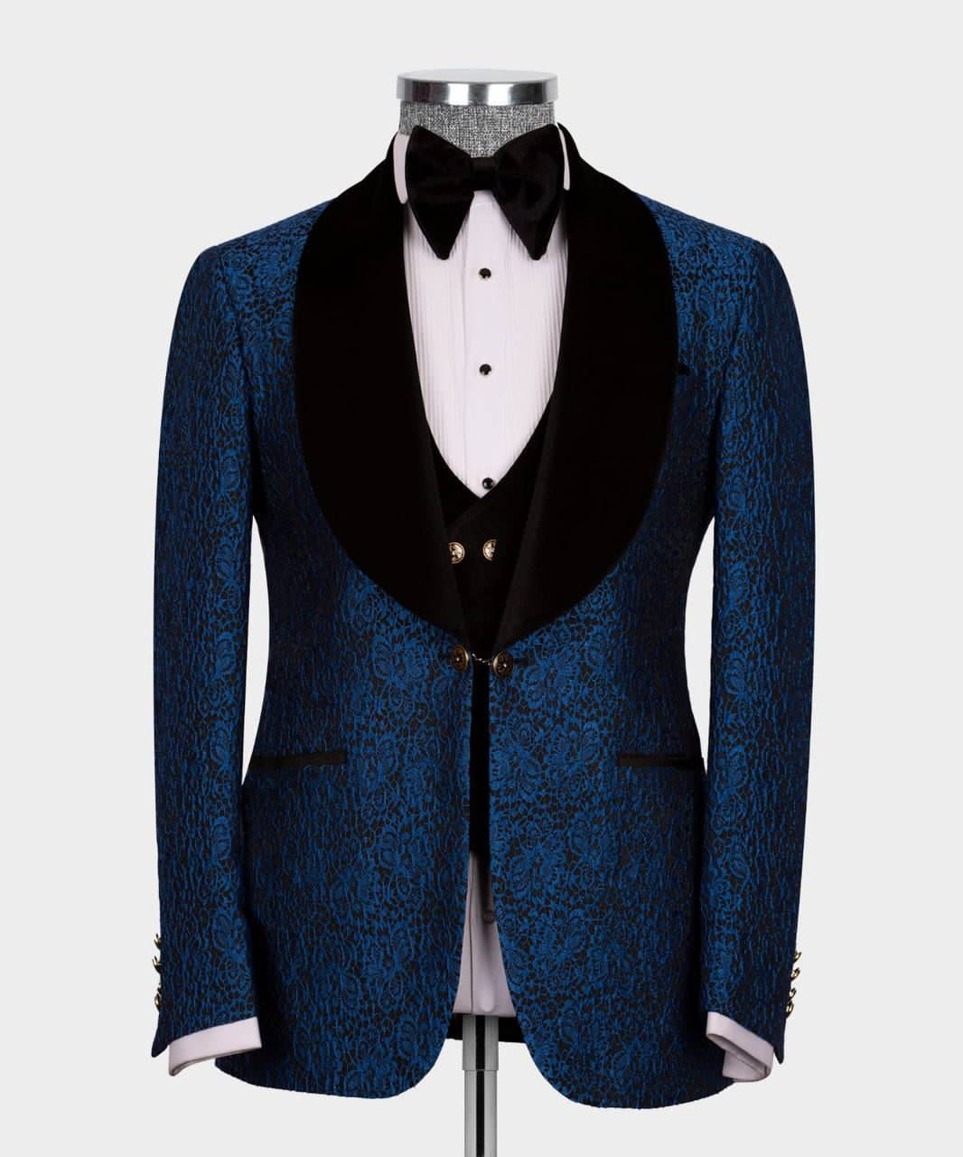Classic Groom Tuxedo - Image 3