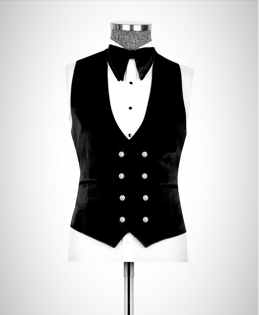 Classic Groom Tuxedo - Image 2