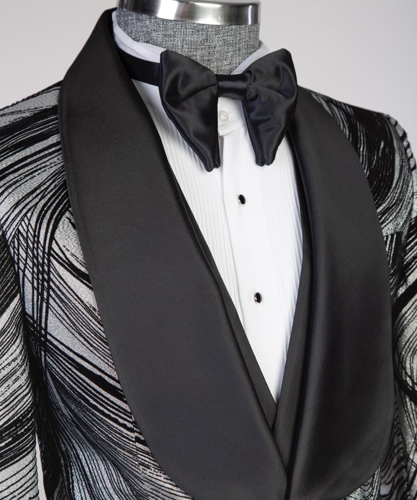 Classic Tuxedo Suit - Image 5