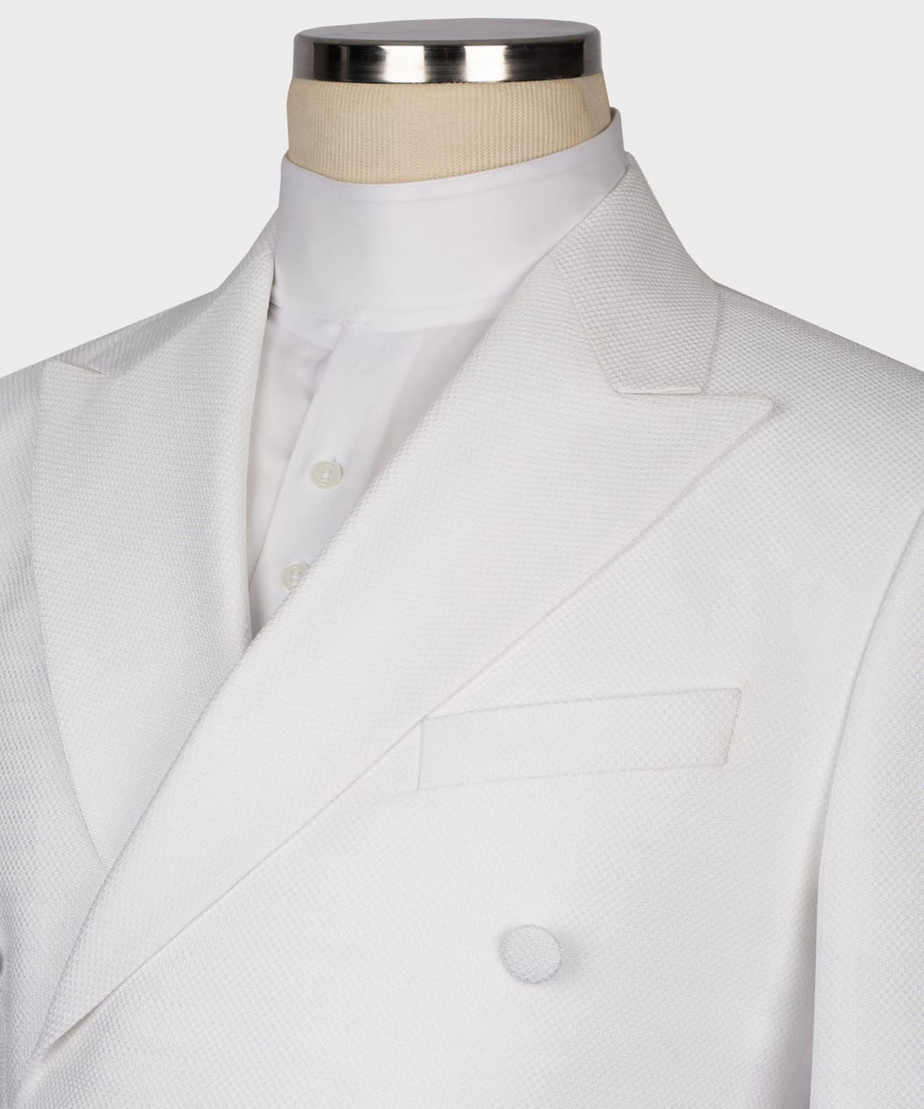 Deluxe Tuxedo Suit - Image 5