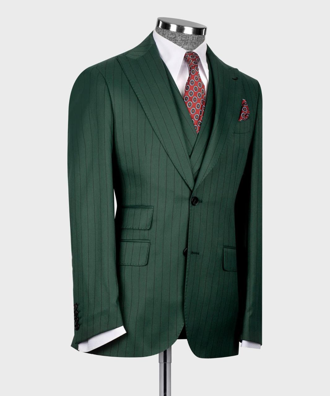 Classic Three-piece Suit - Image 5