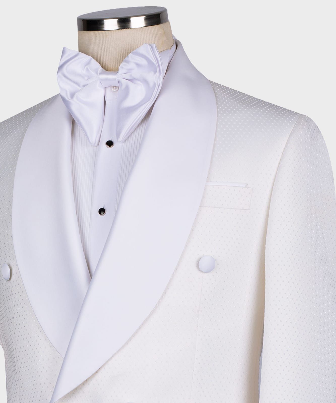 Classic Tuxedo Suit - Image 2