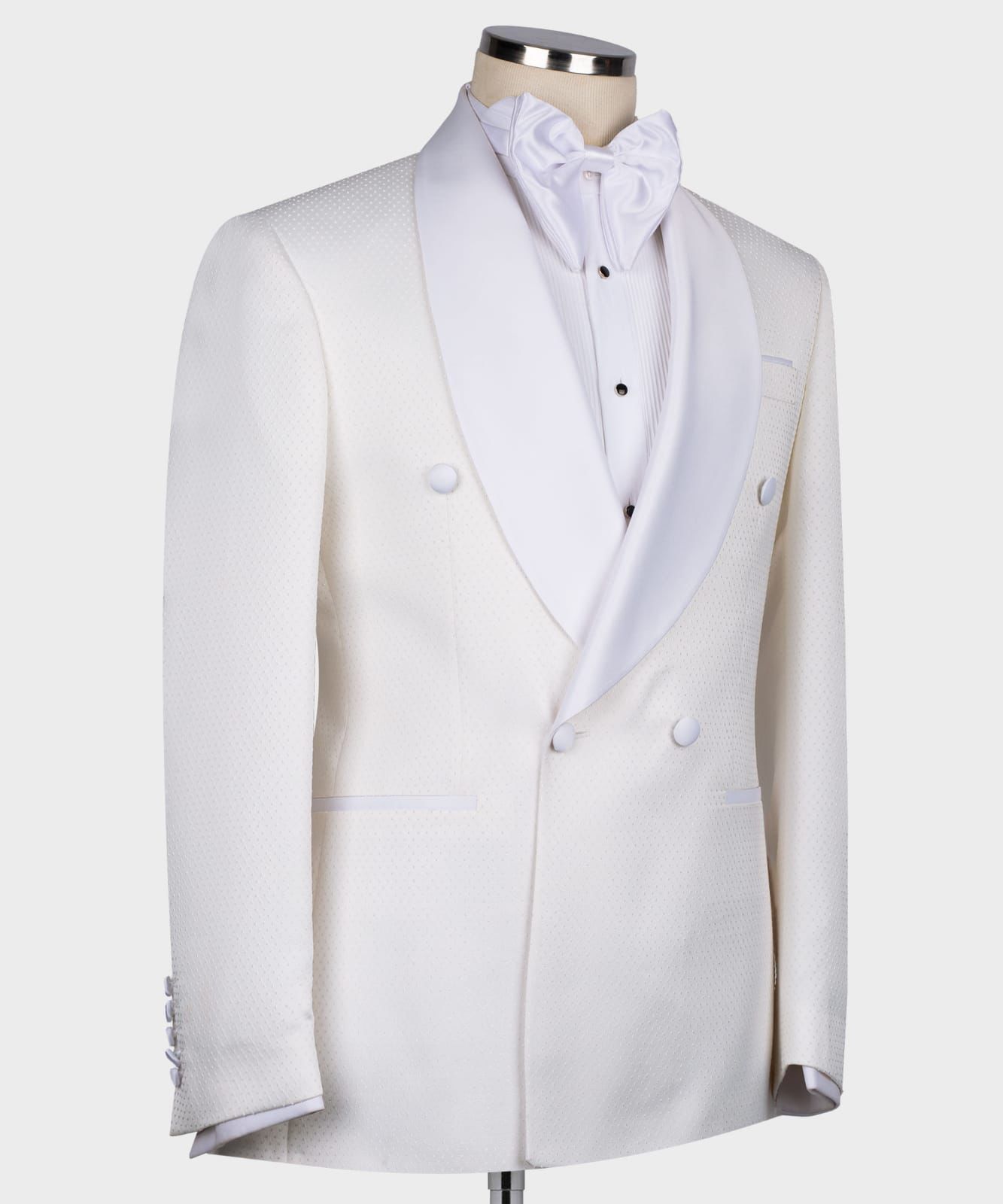 Classic Tuxedo Suit - Image 3