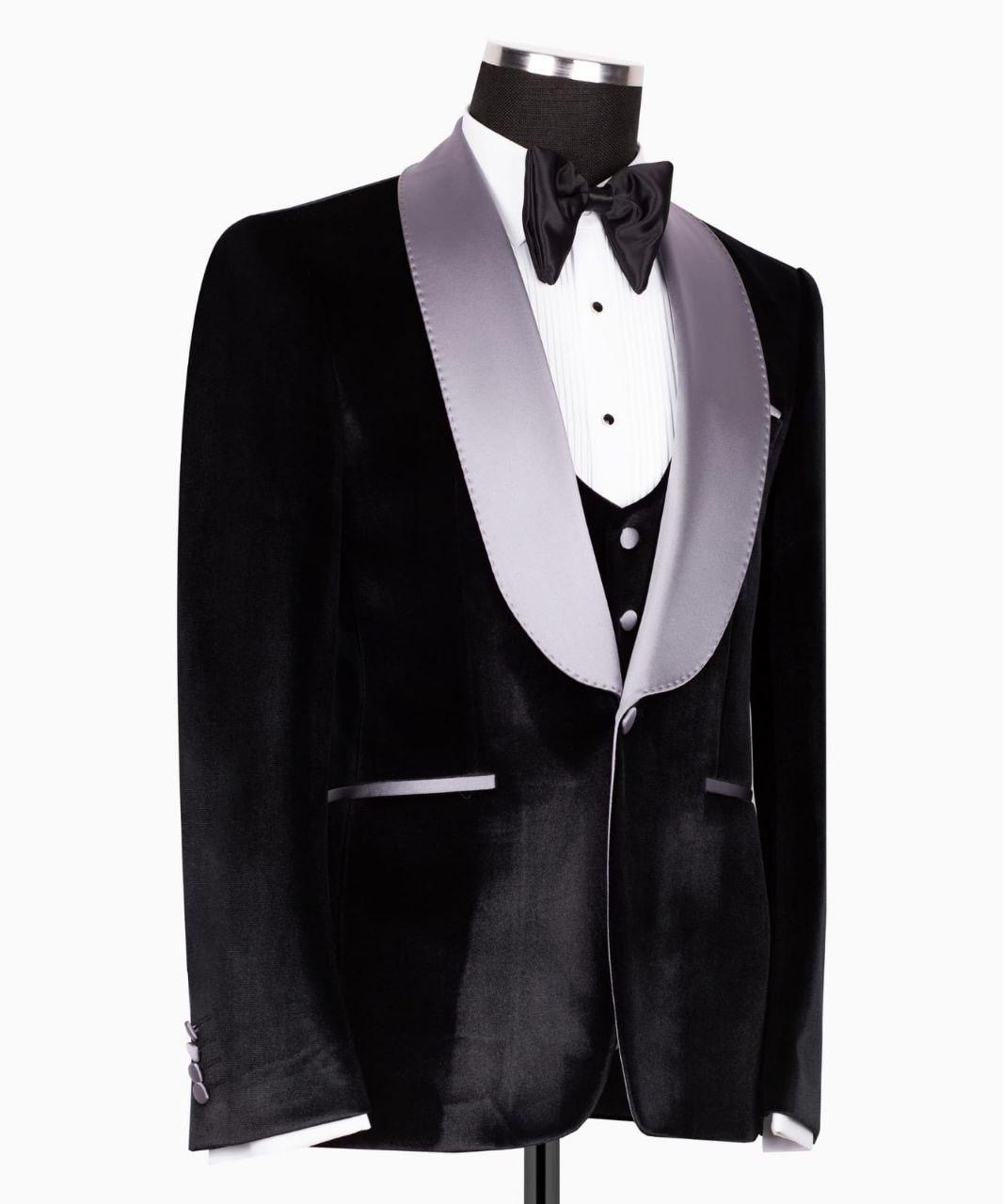 Classic Belted Tuxedo Suit - Image 5