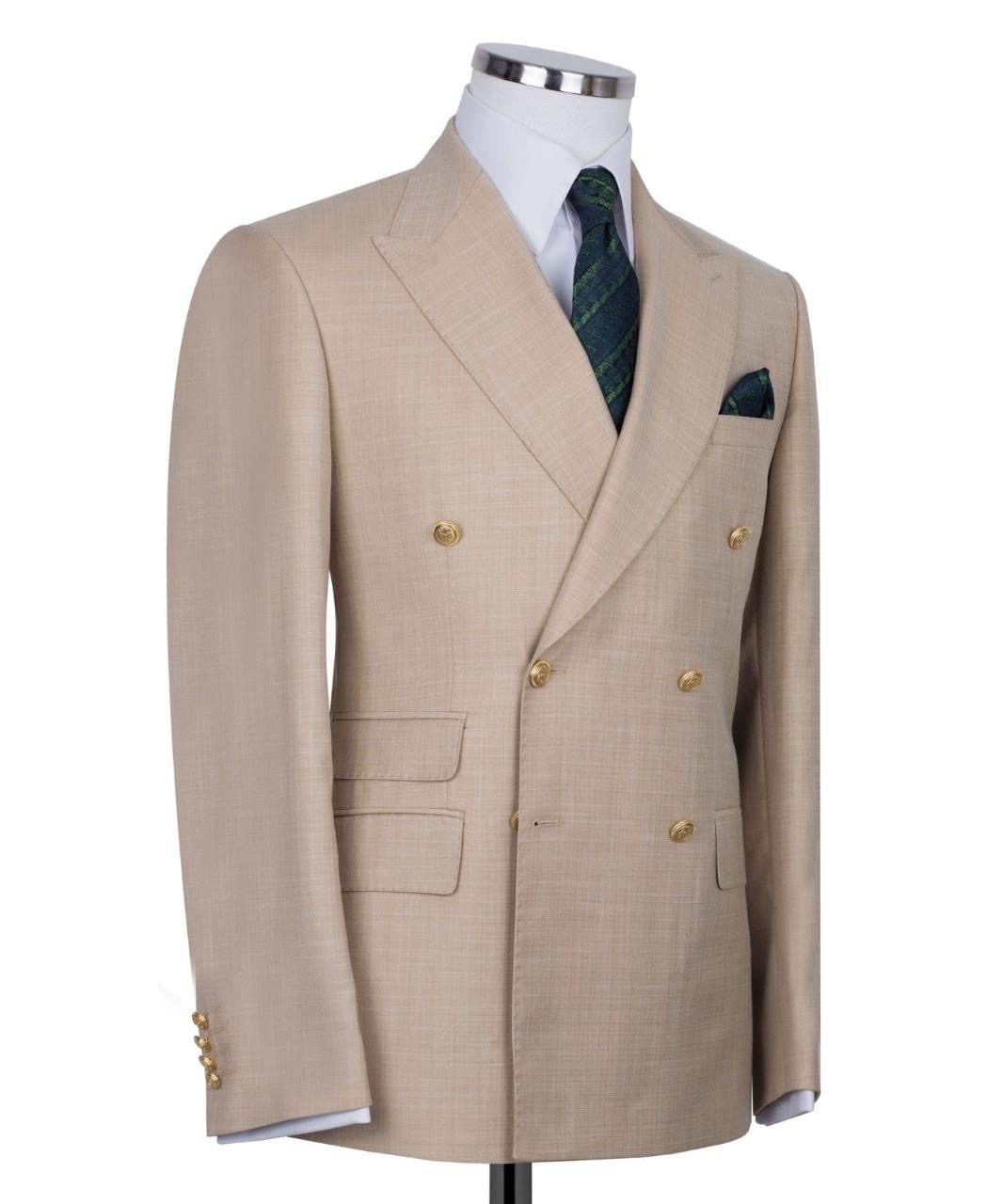 Classic Double-Breasted Suit - Image 3