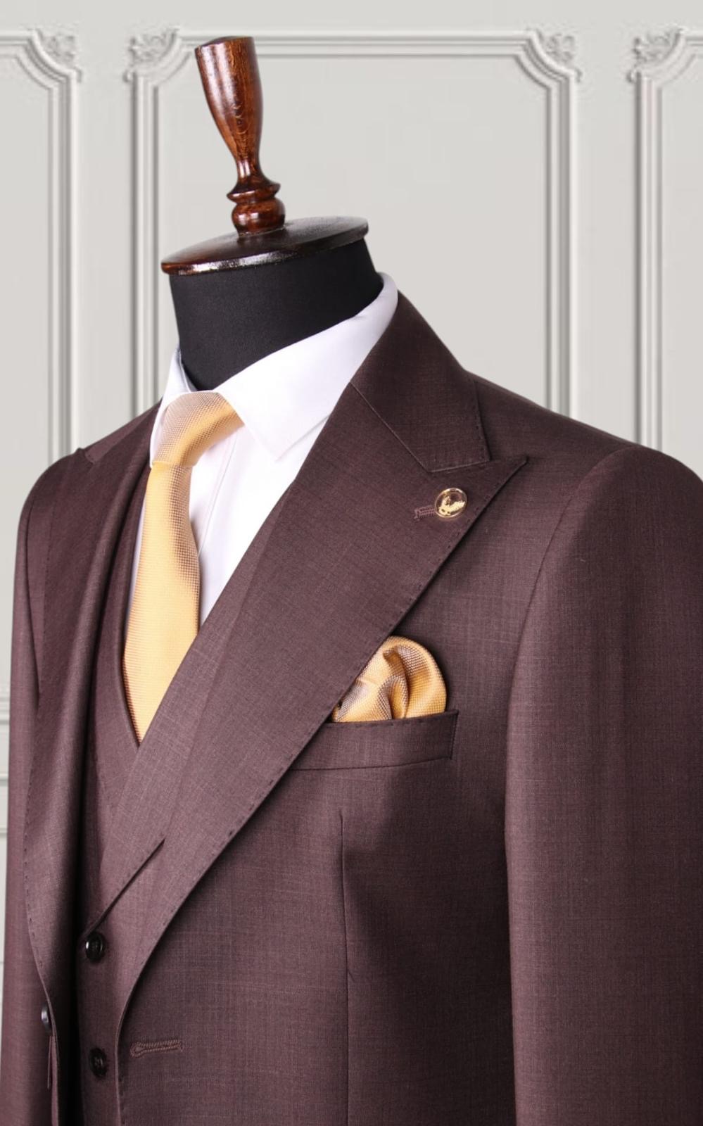 Classic Three-piece Suit - Image 2