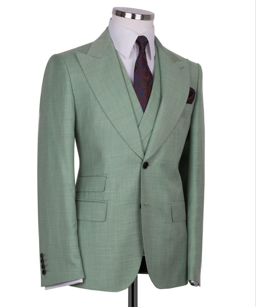 Classic Three-piece Suit - Image 5