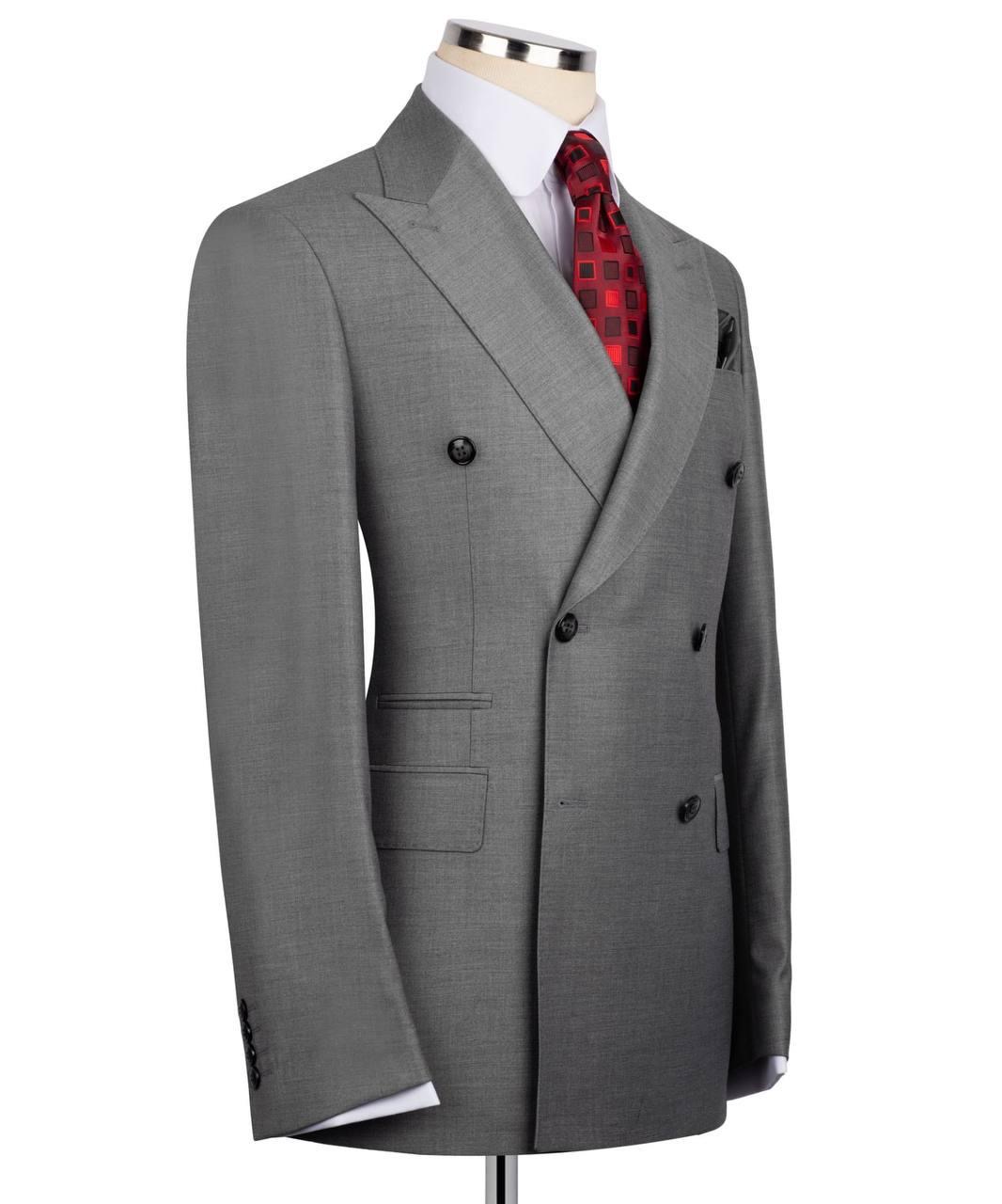 Classic Double-breasted Suit - Image 3