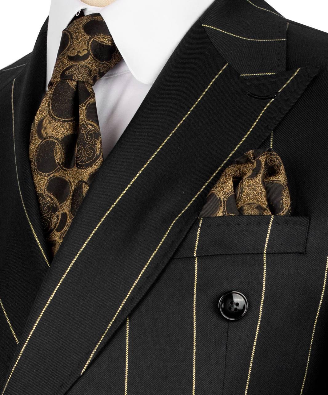 Classic Double-breasted Suit - Image 5