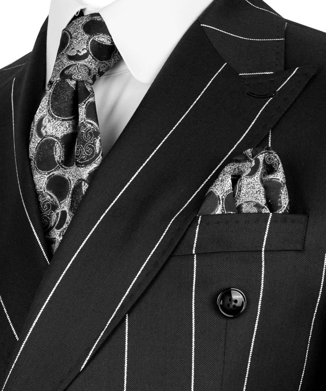 Classic Double-breasted Suit - Image 4